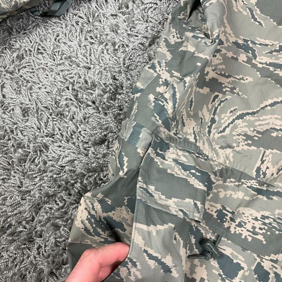 Air Force Parka Mens Medium Camouflage Camo Tiger Stripe APECS Nylon M Green - Picture 5 of 13